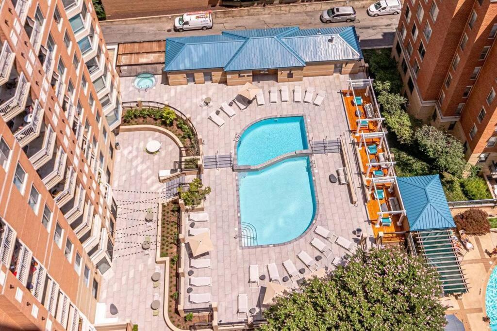 Sensational 1 Bedroom Condo At Ballston Place With Gym Arlington Extérieur photo
