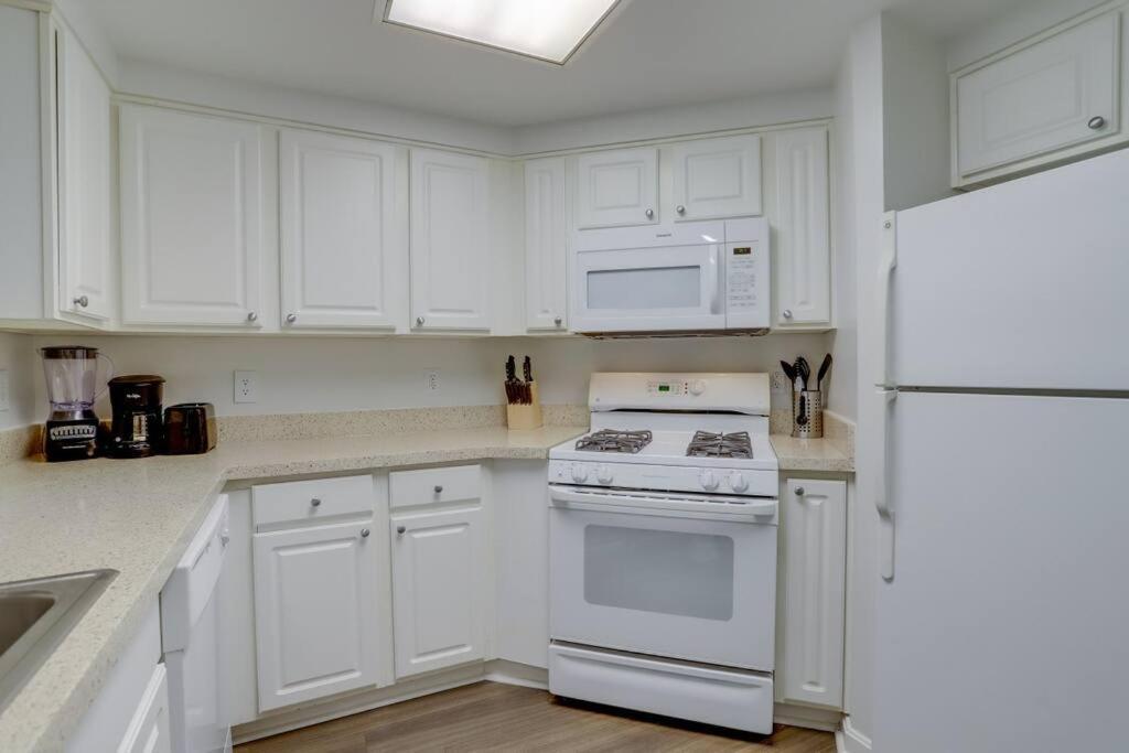 Sensational 1 Bedroom Condo At Ballston Place With Gym Arlington Extérieur photo