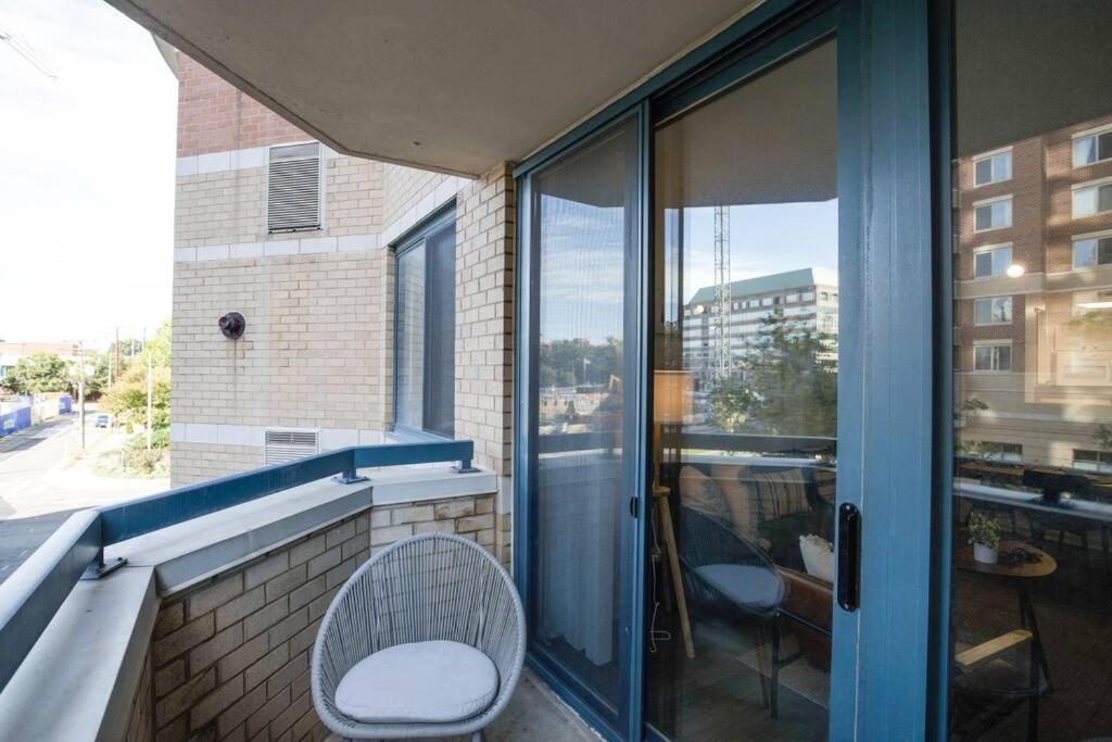 Sensational 1 Bedroom Condo At Ballston Place With Gym Arlington Extérieur photo